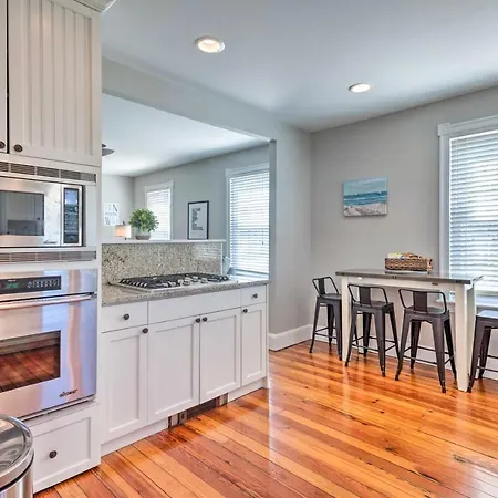 Mystic Refuge With Patio Less Than 1 Mi To Downtown! Extérieur photo